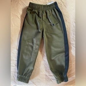 Boys 24 Mos Nike Sweatpants